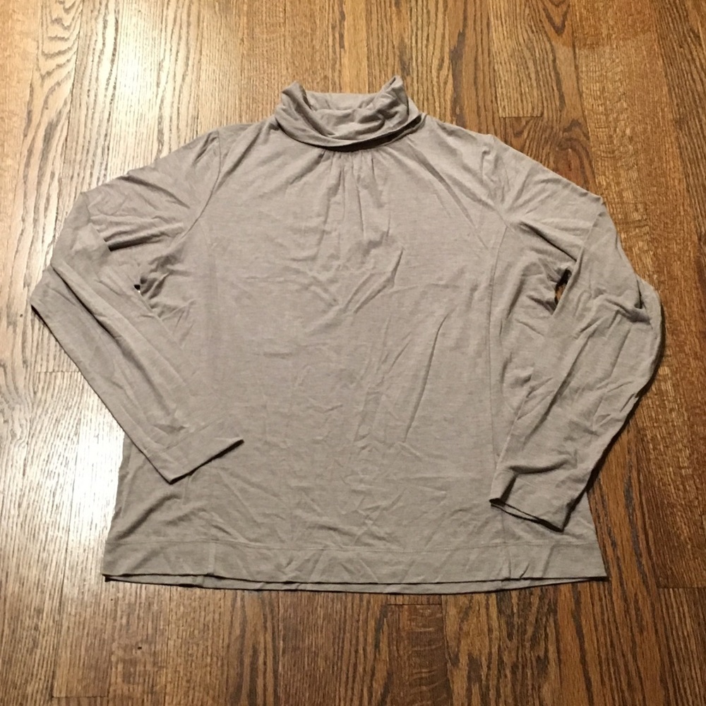 PURE/Top